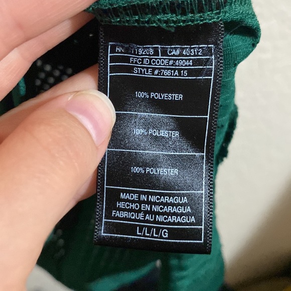 Miami Hurricanes Jersey 🙌🏼 - Picture 7 of 8